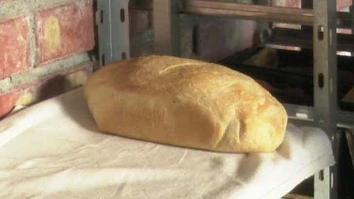 Rețetă de pâine cu mălai. VIDEO